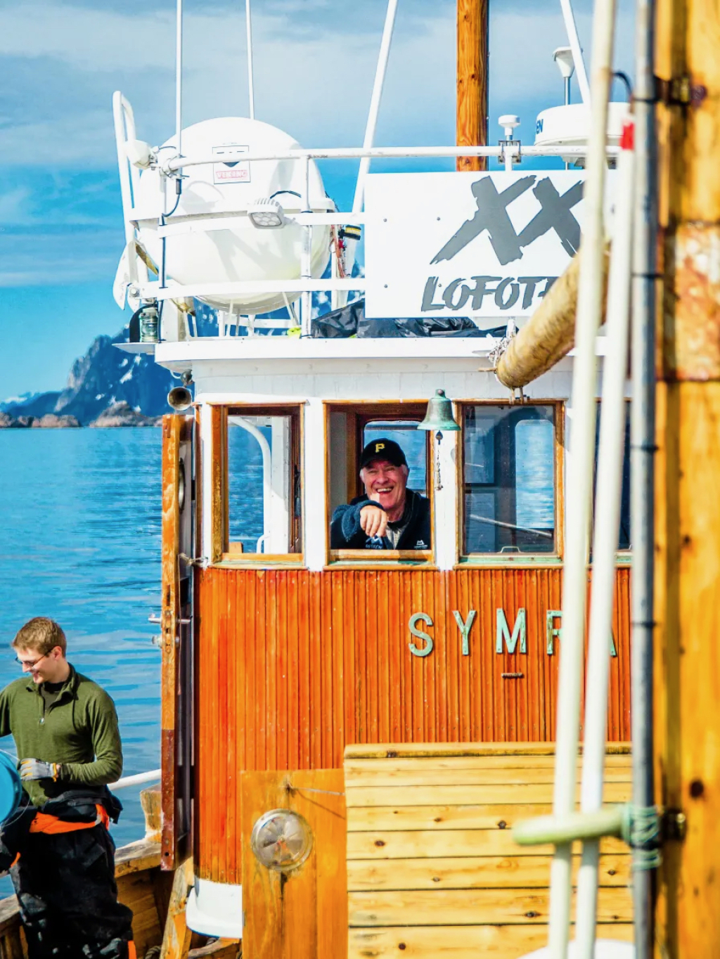 Captain on Symra.