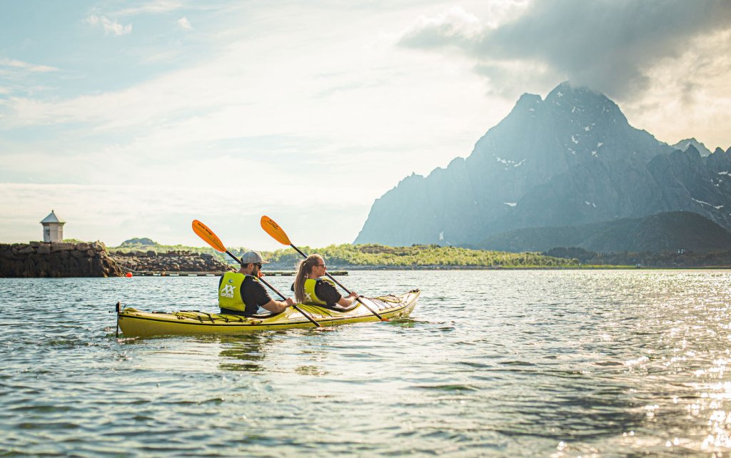 Kayak Skårungen.